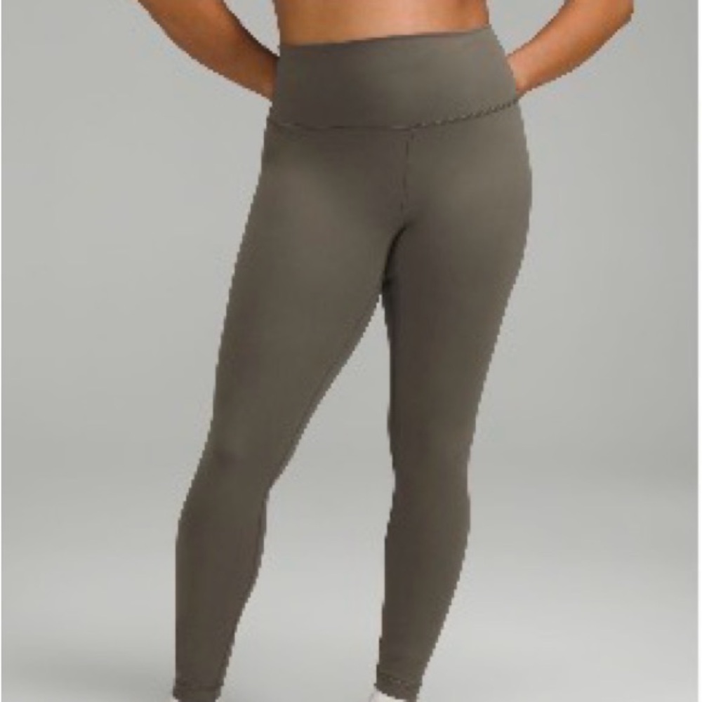 Lululemon olive green size 4 Align leggings. Perfect condition.